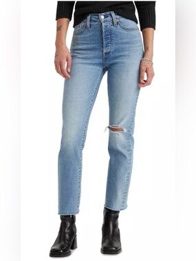 🌺NWT LEVI’S WEDGIE STRAIGHT JEANS SIZE 25x28🌺